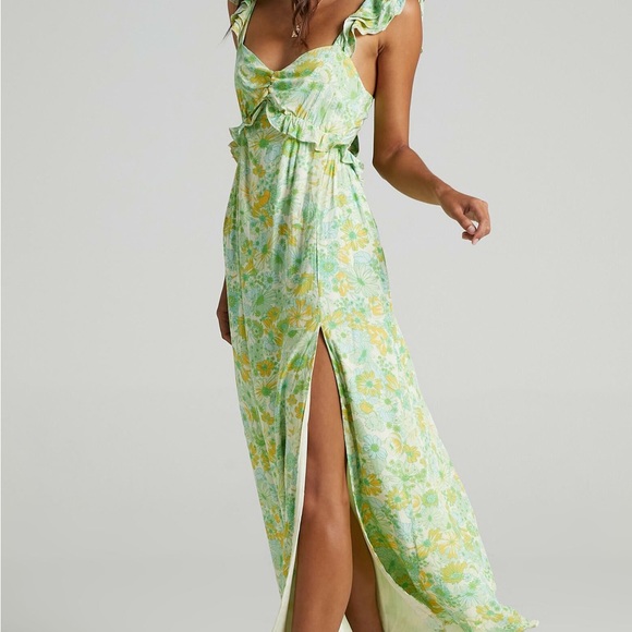 Showpo Green Floral Maxi Dress - Picture 5 of 12
